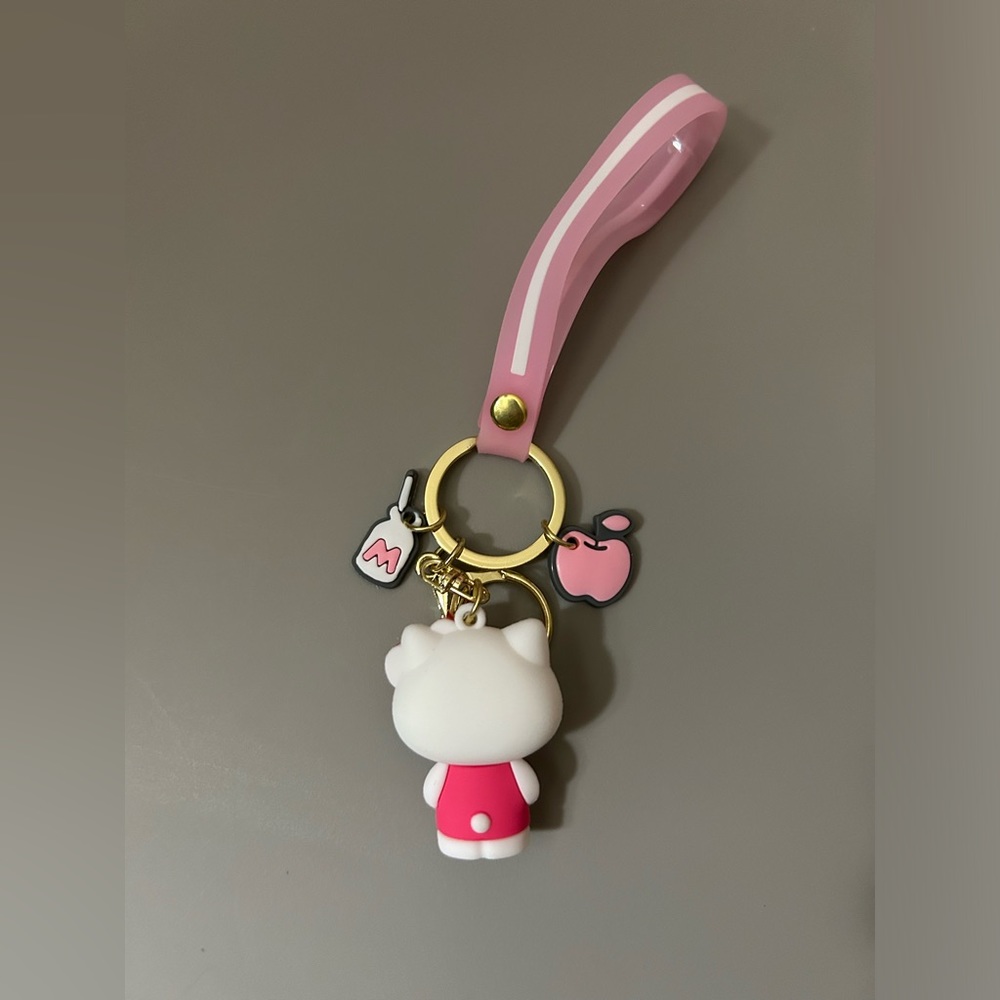 Hello Kitty Keychain - Picture 2 of 2